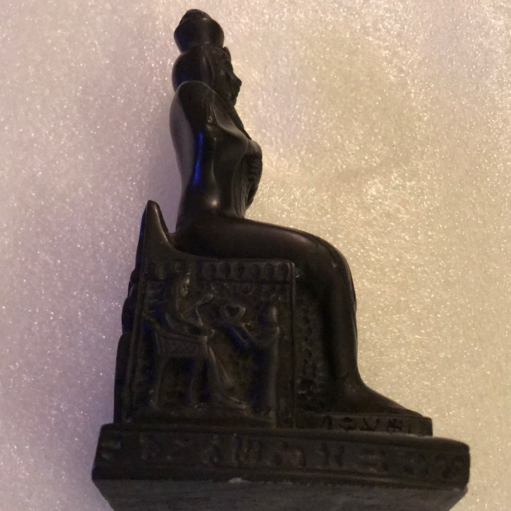 Antique Egyptian engraved king statue - Picture 2 of 8